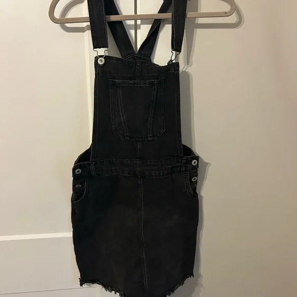 Women's Black Denim Overall Dress - Picture 2 of 7
